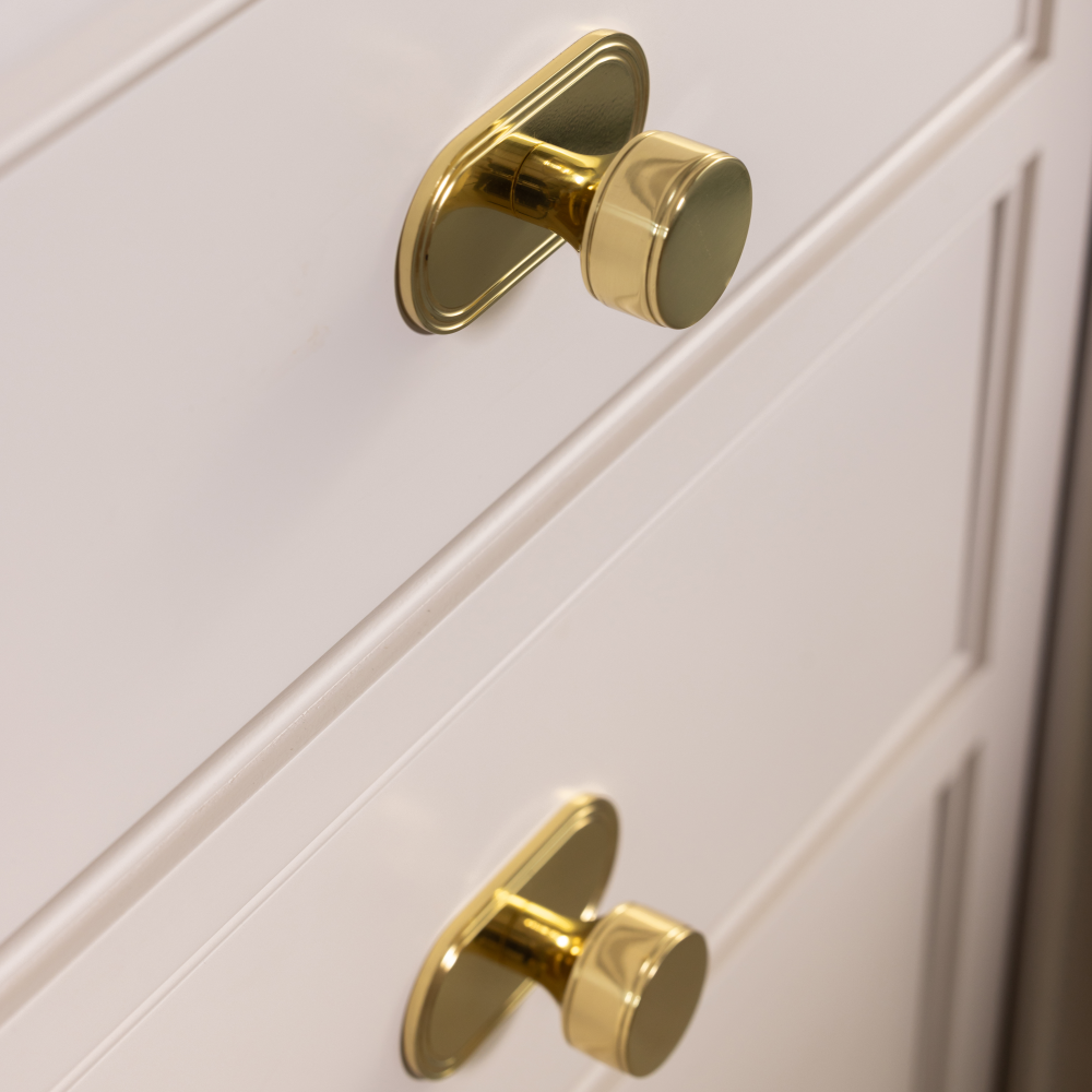 Design by Holly Oak House. Photography by Handover Agency. Product shown in our polished brass lacquered (PBL) finish.