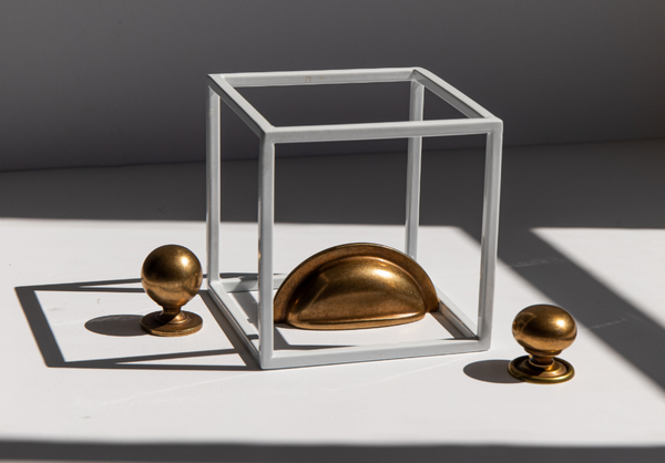 3 Colour Schemes to Pair with Brass Hardware