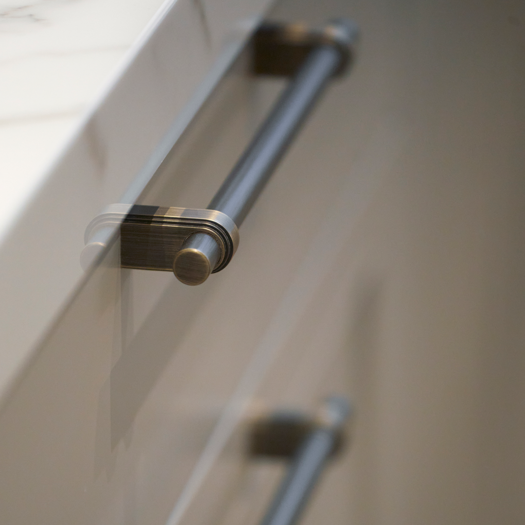 Design by Andrea Benedettini. Photography by Ray Main. Product shown in our satin antique satin lacquered (SAS) finish.