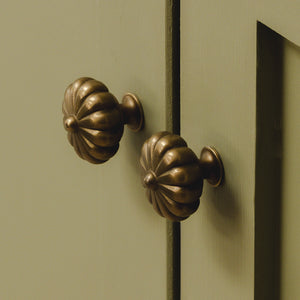 Design by House Nine | Photography by Joey Kendal Brown | Aberdovey Cabinet Knobs shown in our fine English antique (FEA) finish.