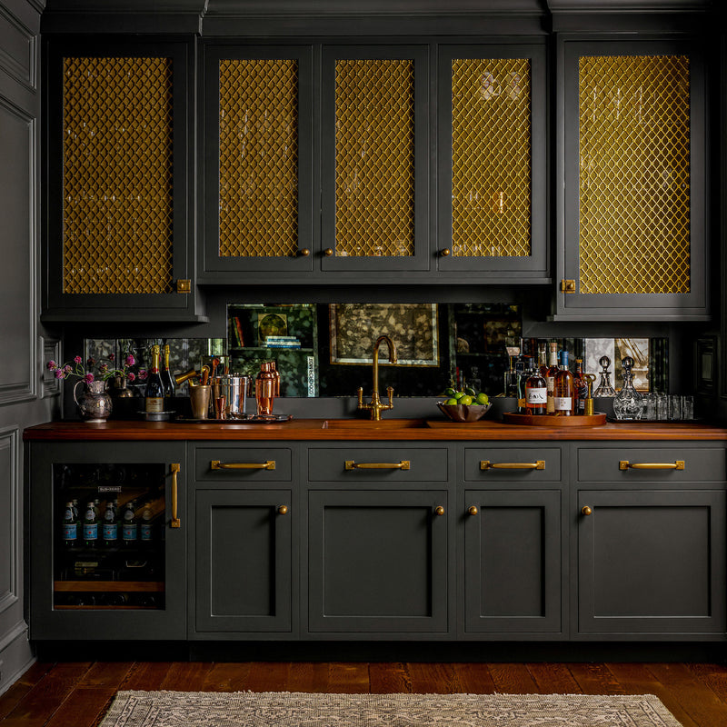 Features our Small Regency Diamond Grille with Alternating Floral Rosettes and Fine Mesh Backing in our satin brass unlacquered (SBUL) grille finish | Project by Town & Country Design Studio | Photography by Tori Sikkema. 
