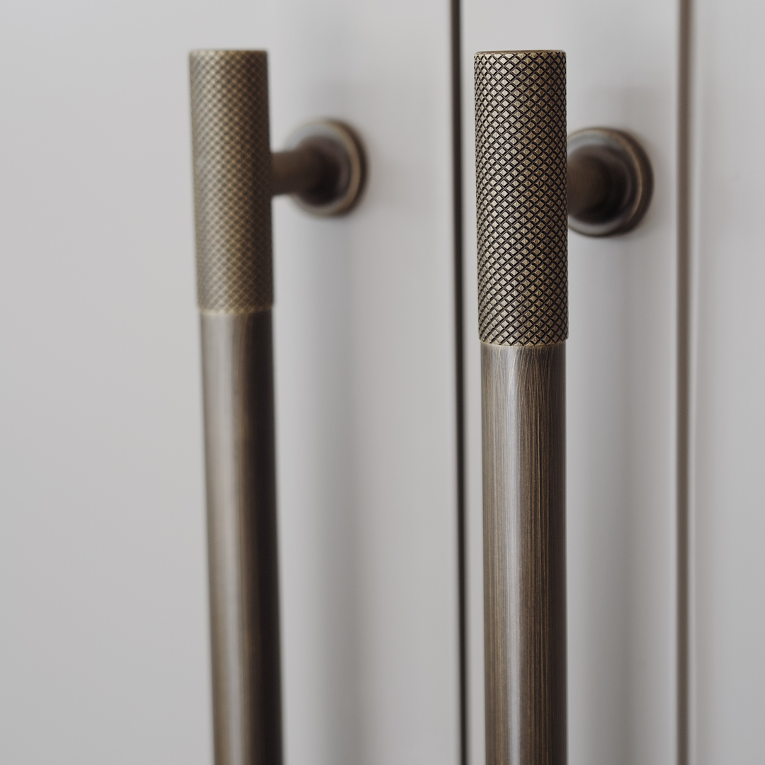 Design by The Wood Works. Product shown in our satin antique satin lacquered (SAS) finish. 