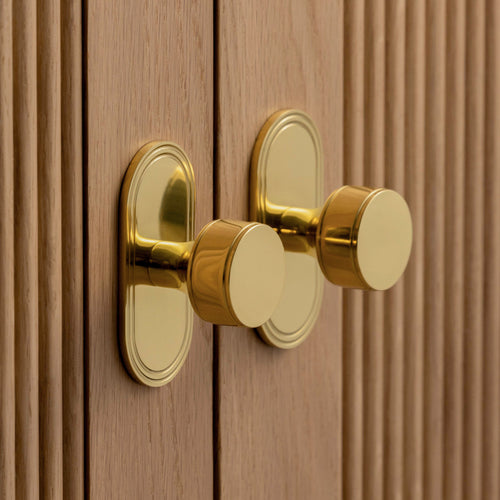 Barwick Plain Cabinet Knob with Backplate