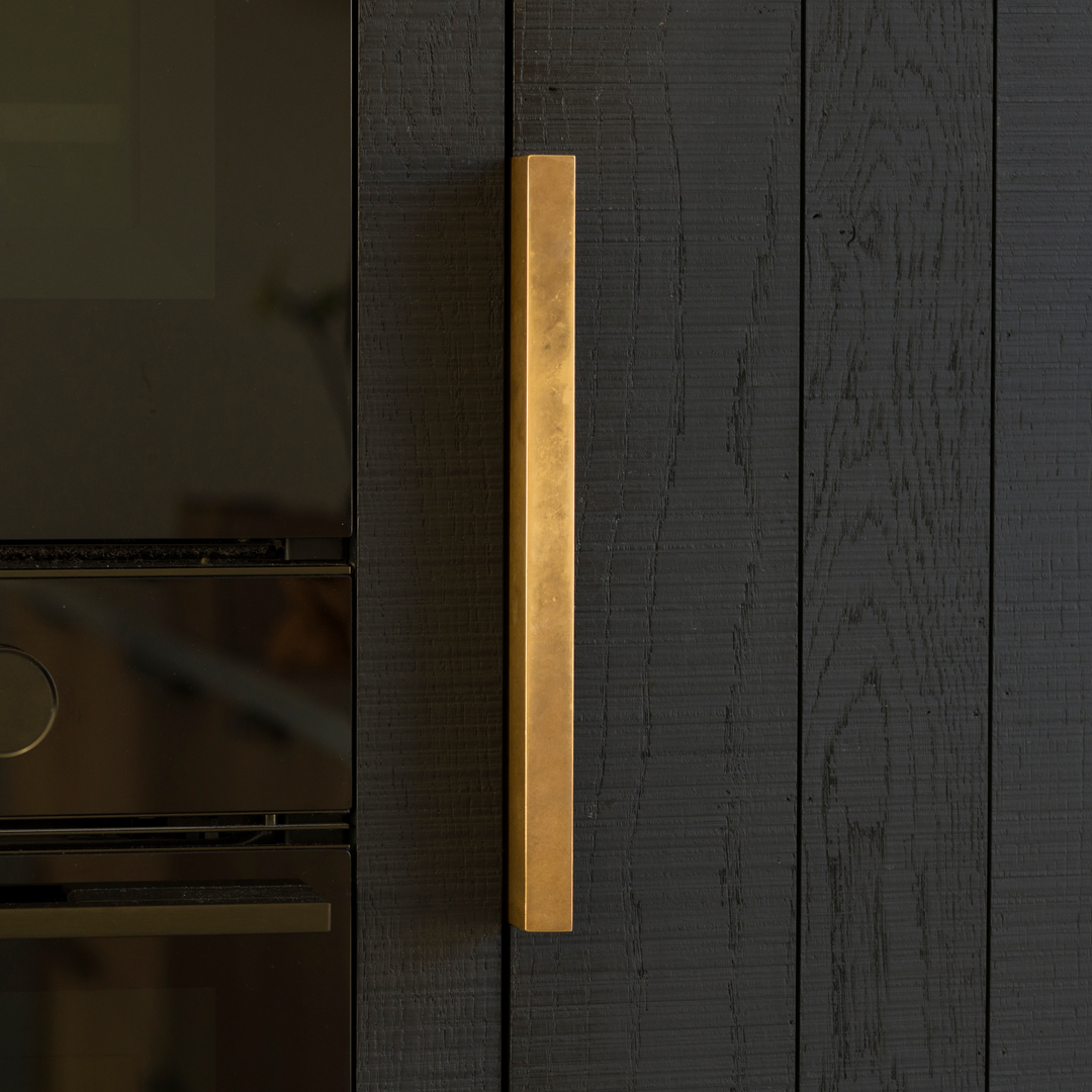 Design by Inglis Hall. Photography by Leigh Simpson. Product shown in our aged brass (BEL) finish.