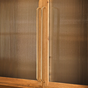 Project by Christina Simons | Photography by Clay Grier | Loop Appliance Pulls shown in our aged brass (BEL) finish.