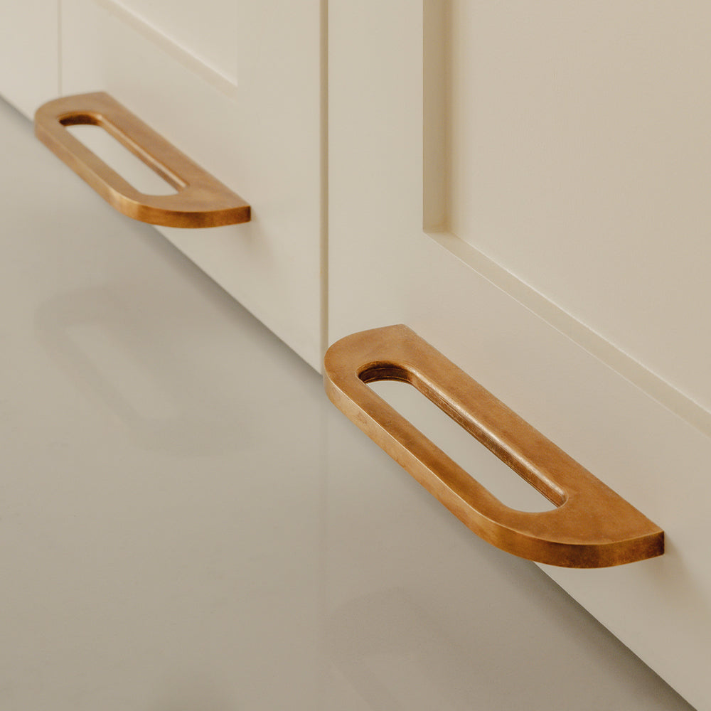 Project by Emma Louise Design | Photography by Joey Kendal Brown | Loop Surface Mounted Cabinet Pull Handles shown in our aged brass (BEL) finish.