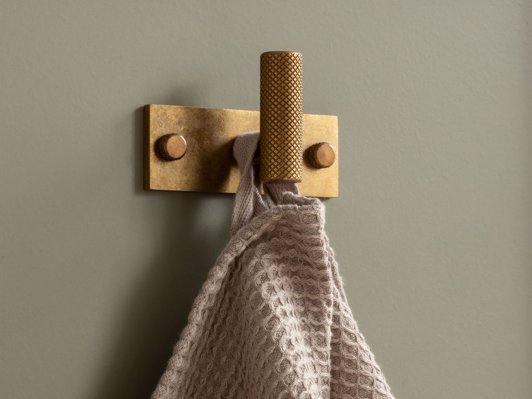 Product shown in our aged brass (BEL) finish