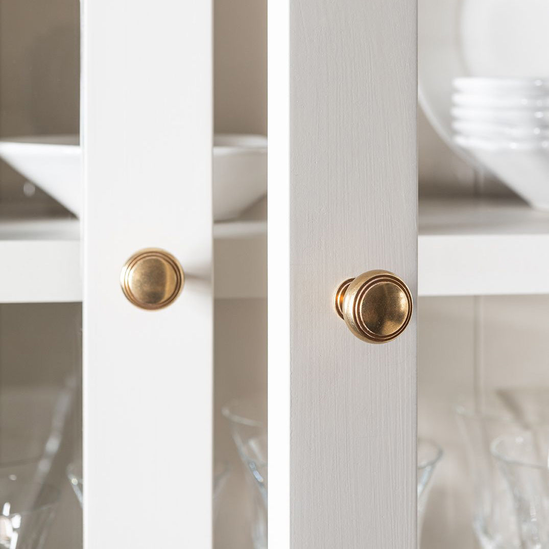 Product shown in our aged brass (BEL) finish.