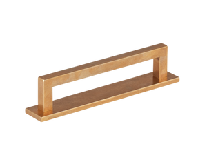 Product shown in our aged brass (BEL) finish
