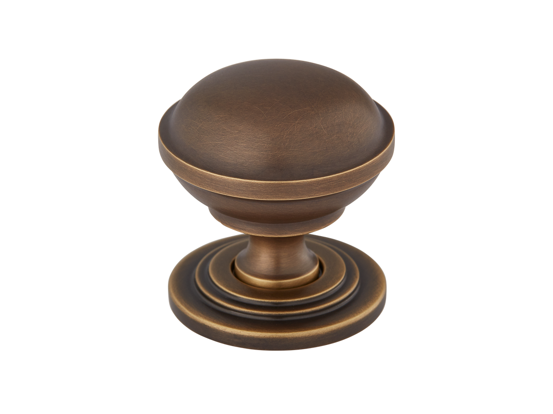 Sample of Saturn Cabinet Knob